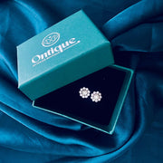 daisy-delight-diamond-embellished-pearl-stud
